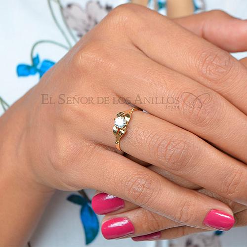 Anillo Solitario de Oro 18Ct. Con Circón  Ref: 100106004