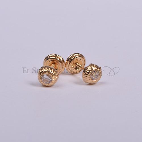 Aro Infantil de Oro 750Ct.(Quilate) Italiano Estrella con Circón al Centro. Ref: 100305014